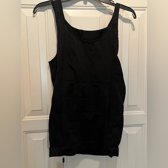 GKVK Men’s Body Shaped Vest - Picture 5 of 5